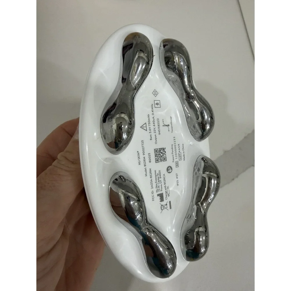 Nu Skin RenuSpa iO Handheld Body Massager Wireless Rechargeable White + Gel